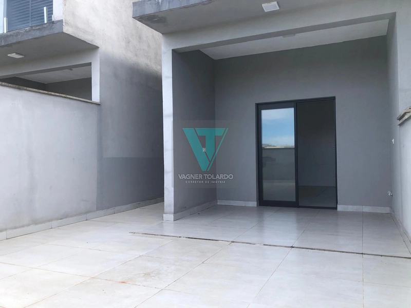 CASA À VENDA, 3 SUÍTES, BAIRRO NOVA ARUJÁ em ARUJÁ SP.: 7ª foto da galeria de imagens do imóvel
