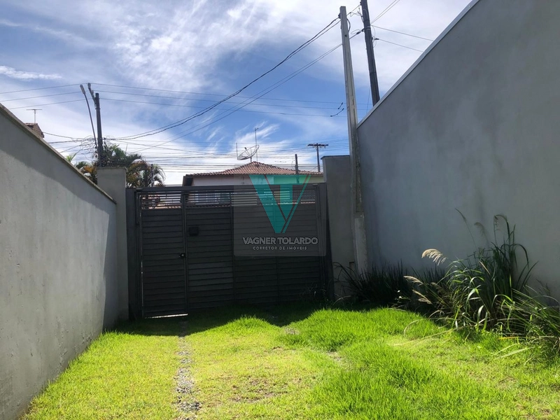 CASA À VENDA, 3 SUÍTES, BAIRRO NOVA ARUJÁ em ARUJÁ SP.: 16ª foto da galeria de imagens do imóvel