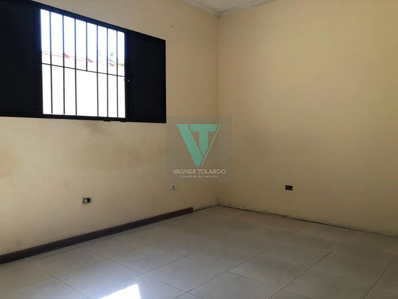 CASA TÉRREA À VENDA, 2 SUÍTES, BAIRRO NOVA ARUJÁ em ARUJÁ SP.: 6ª foto da galeria de imagens do imóvel