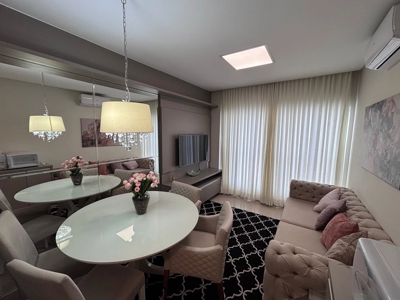 APARTAMENTO DE 01 DORMITÓRIO FINAMENTE DECORADO AO LADO AV. UBIRAJARA: 1ª foto da galeria de imagens do imóvel