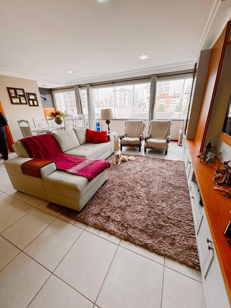 : 2ª foto da galeria de imagens do imóvel