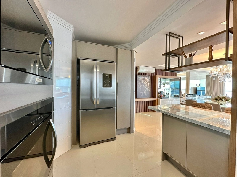 Apartamento 4 dormitórios - Vista eterna para o mar: 10ª foto da galeria de imagens do imóvel