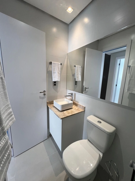 Luxuoso Apartamento Novo Mobiliado e Decorado em Capão da Canoa !: 24ª foto da galeria de imagens do imóvel