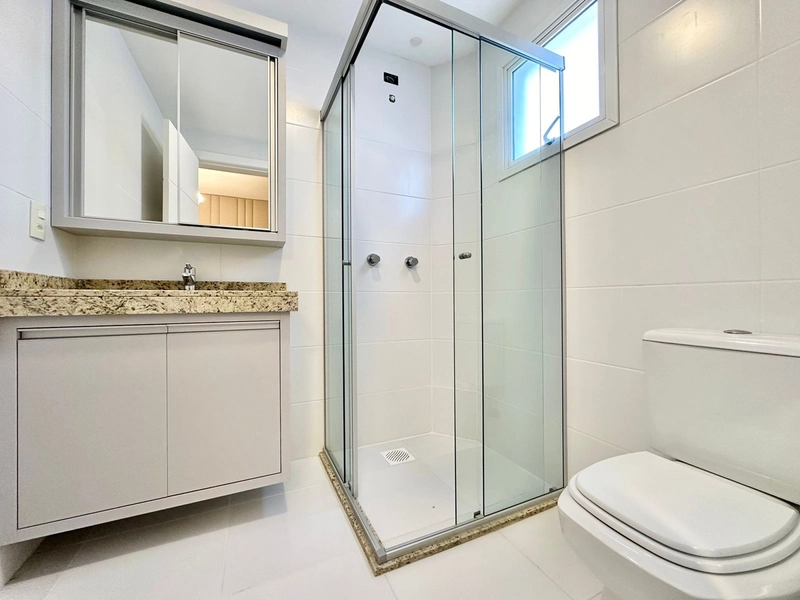 Apartamento Mobiliado e Decorado com Vista para o Mar: 2ª foto da galeria de imagens do imóvel