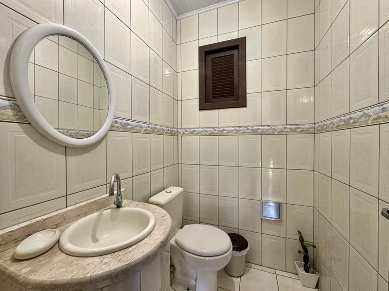 Casa à venda — Apenas 2 quadras do mar!: 7ª foto da galeria de imagens do imóvel