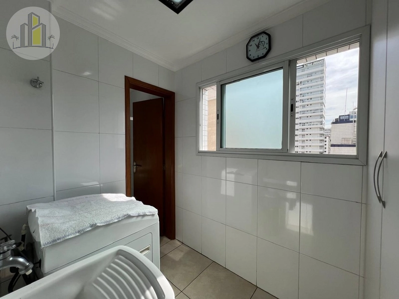 Apartamento mobiliado com 3 dormitórios no Canto do Forte: 10ª foto da galeria de imagens do imóvel
