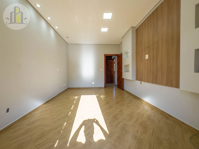 Mansão com 5 Suítes e Piscina no Jardim Matilde – Canto do Forte: 28ª foto da galeria de imagens do imóvel