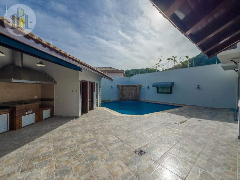 Mansão com 5 Suítes e Piscina no Jardim Matilde – Canto do Forte: 42ª foto da galeria de imagens do imóvel