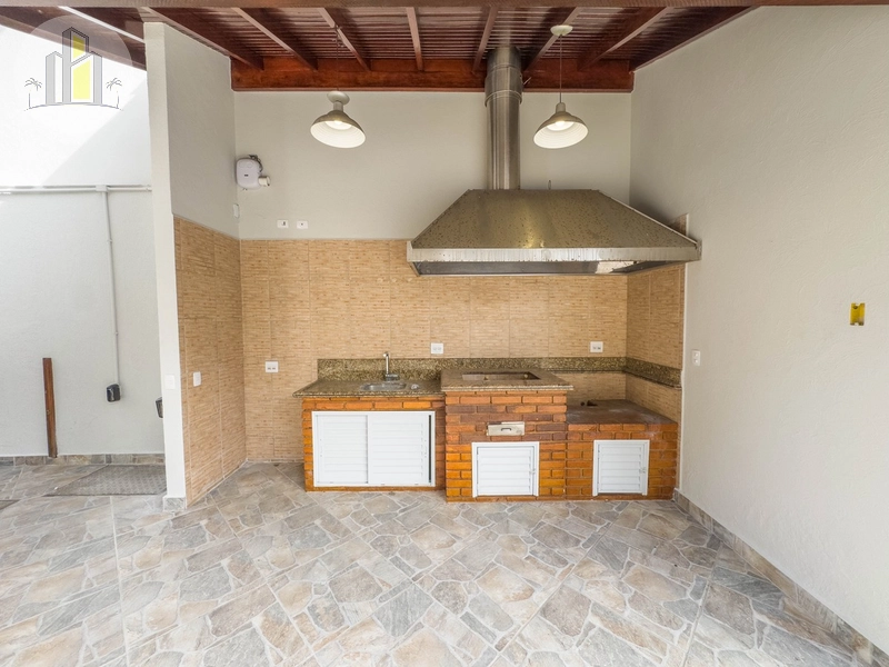 Mansão com 5 Suítes e Piscina no Jardim Matilde – Canto do Forte: 31ª foto da galeria de imagens do imóvel
