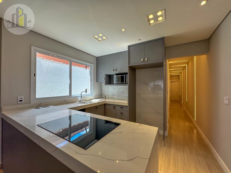 Casa Moderna com Piscina à Venda no Canto do Forte – Praia Grande: 20ª foto da galeria de imagens do imóvel