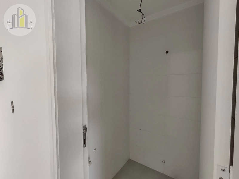 Cobertura Duplex com 2 Suítes no Canto do Forte – Praia Grande: 3ª foto da galeria de imagens do imóvel