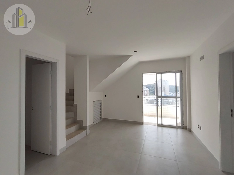 Cobertura Duplex com 2 Suítes no Canto do Forte – Praia Grande: 2ª foto da galeria de imagens do imóvel