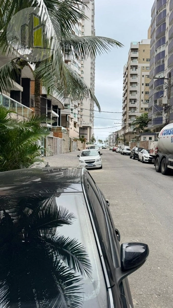 Apartamento 2 dormitórios no Canto do Forte Praia Grande: 2ª foto da galeria de imagens do imóvel