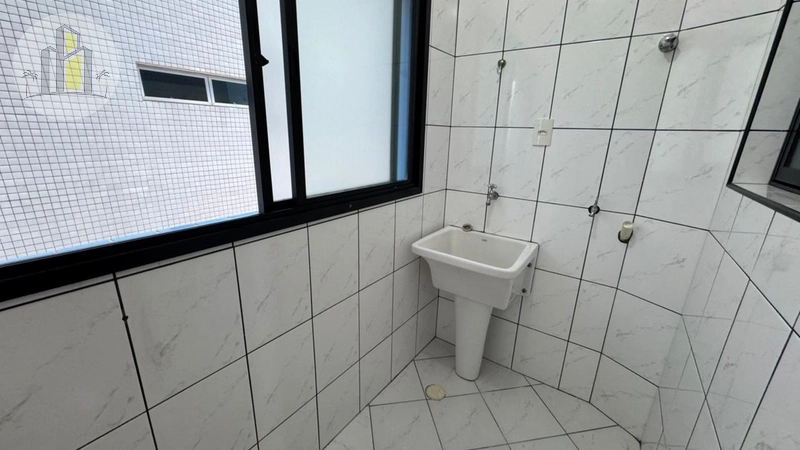 Apartamento 2 dormitórios no Canto do Forte Praia Grande: 13ª foto da galeria de imagens do imóvel