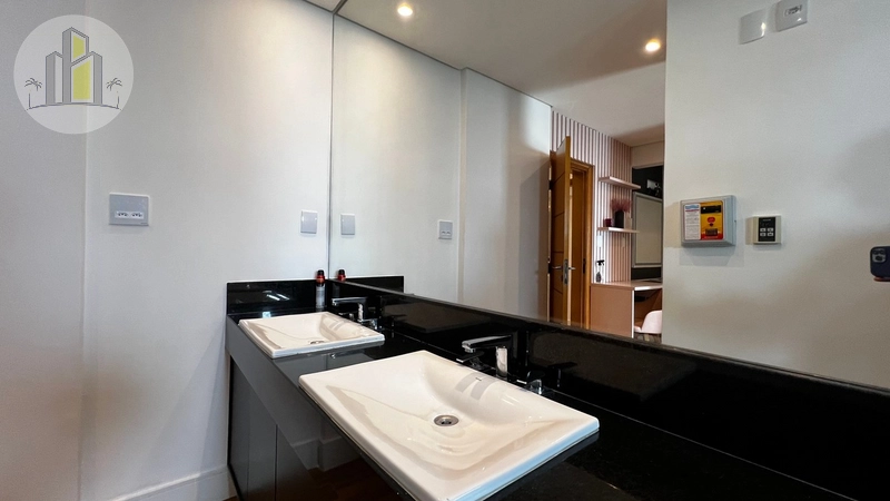 Cobertura Exclusiva à Venda no Canto do Forte – Vista Mar e Piscina: 25ª foto da galeria de imagens do imóvel