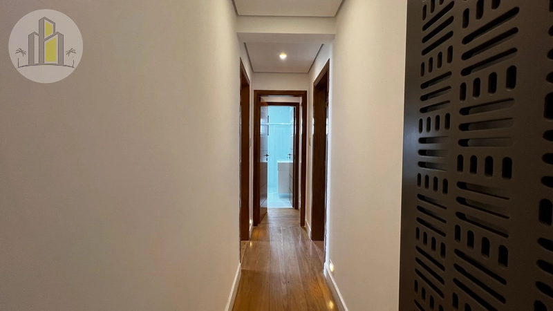 Cobertura Exclusiva à Venda no Canto do Forte – Vista Mar e Piscina: 16ª foto da galeria de imagens do imóvel