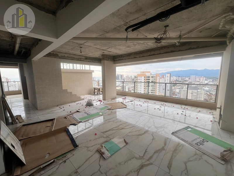 Cobertura Alto Padrão e Piscina Privativa no Canto do Forte: 3ª foto da galeria de imagens do imóvel