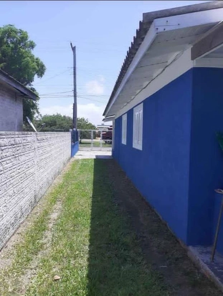 VENDO CASA NO BAIRRO SANTA LUZIA COM 3 DORMITÓRIOS: 3ª foto da galeria de imagens do imóvel