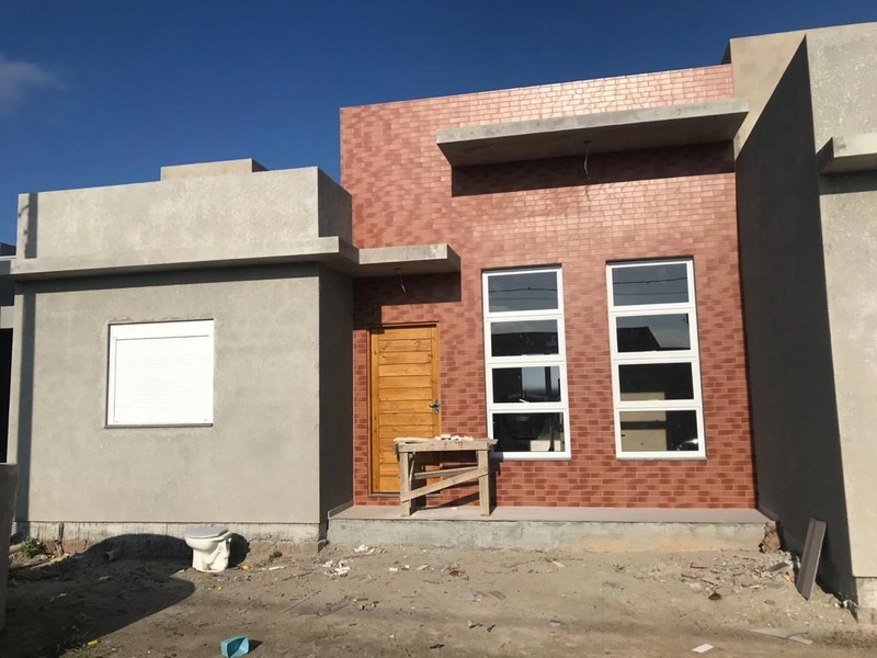 Casa de 2 dormitórios (sendo uma suíte)!!!: 1ª foto da galeria de imagens do imóvel