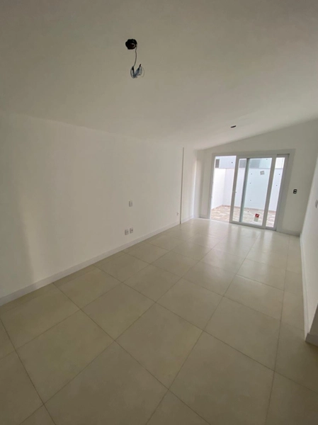 Apartamento com 03 dormitórios e terraço: 8ª foto da galeria de imagens do imóvel