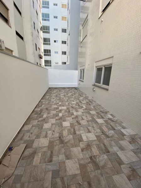 Apartamento com 03 dormitórios e terraço: 6ª foto da galeria de imagens do imóvel