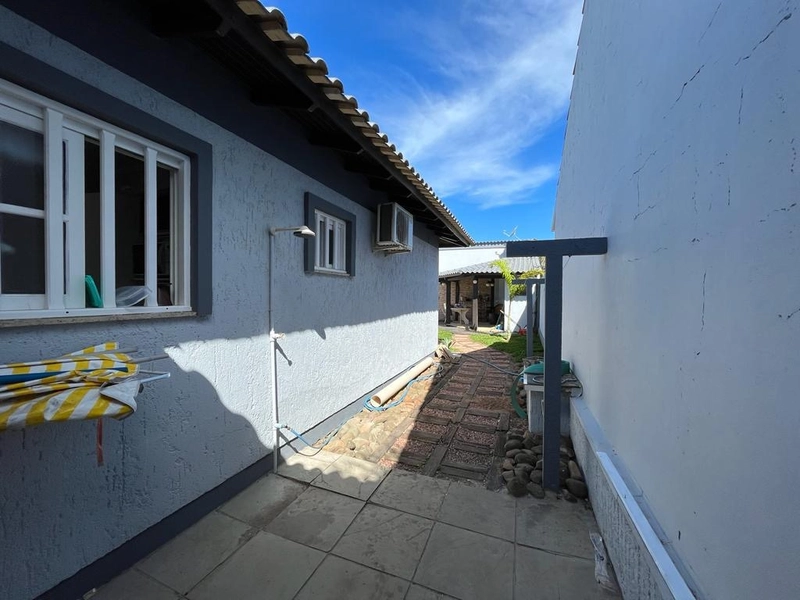 Casa de esquina em Xangrila - Com piscina: 13ª foto da galeria de imagens do imóvel
