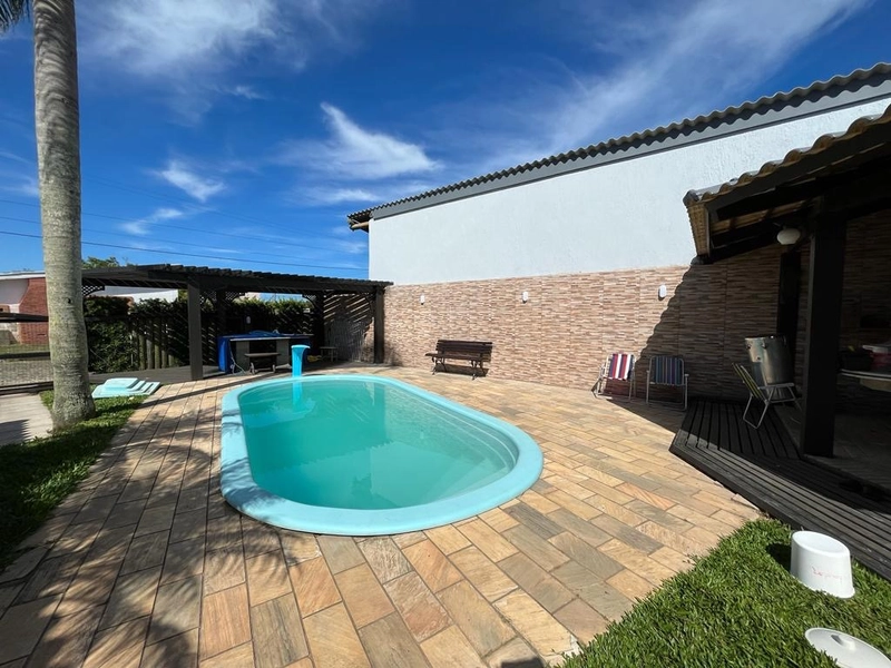 Casa de esquina em Xangrila - Com piscina: 10ª foto da galeria de imagens do imóvel