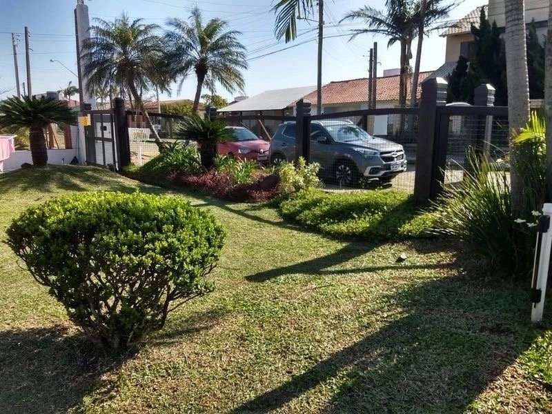 Casa de esquina em Xangrila - Com piscina: 32ª foto da galeria de imagens do imóvel
