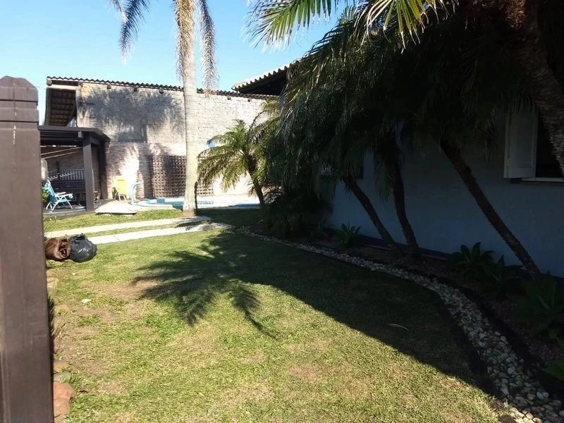 Casa de esquina em Xangrila - Com piscina: 33ª foto da galeria de imagens do imóvel