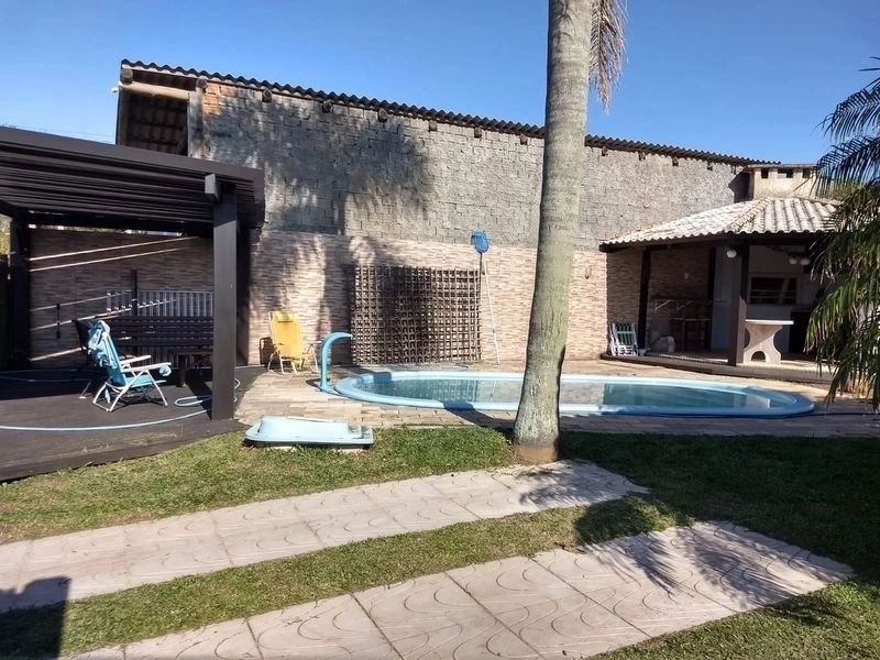 Casa de esquina em Xangrila - Com piscina: 28ª foto da galeria de imagens do imóvel