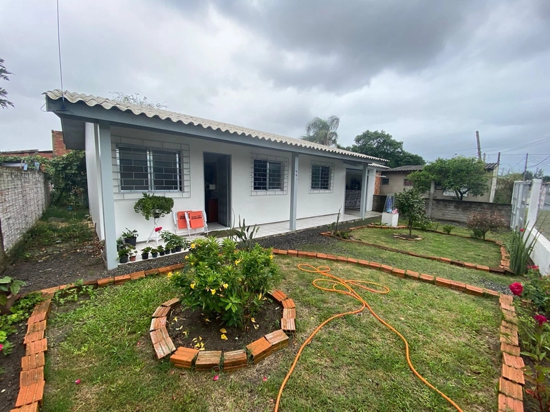 CASA COM TERRENO INTEIRO NO SANTA LUZIA: 2ª foto da galeria de imagens do imóvel