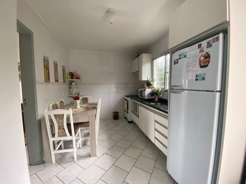 CASA COM TERRENO INTEIRO NO SANTA LUZIA: 8ª foto da galeria de imagens do imóvel