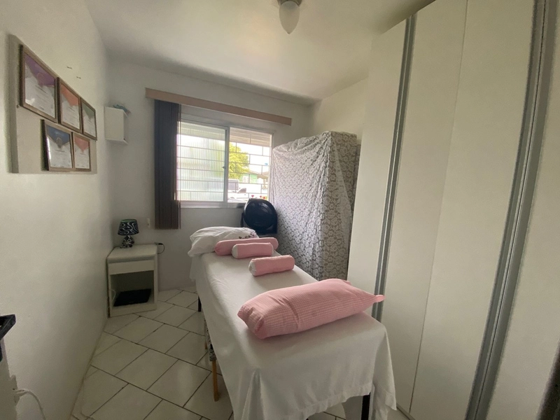CASA COM TERRENO INTEIRO NO SANTA LUZIA: 9ª foto da galeria de imagens do imóvel