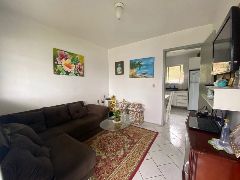 CASA COM TERRENO INTEIRO NO SANTA LUZIA: 5ª foto da galeria de imagens do imóvel