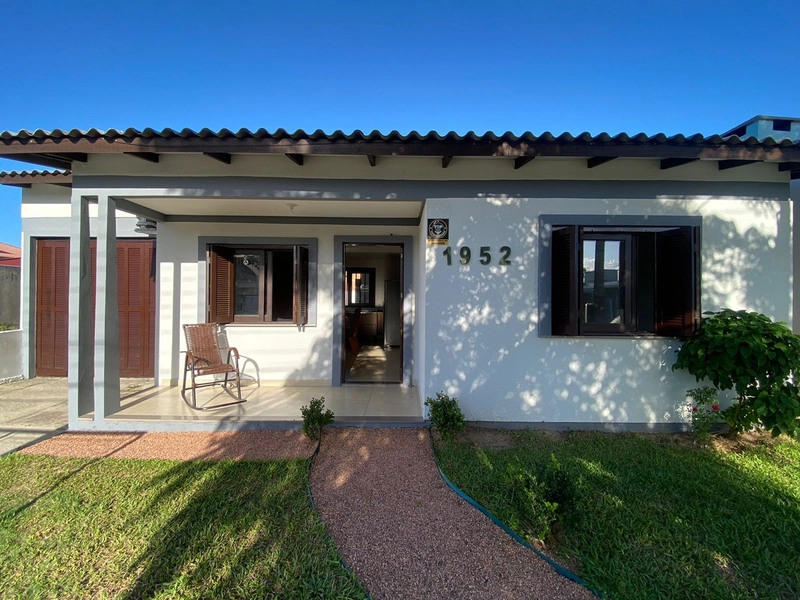 CASA A VENDA NA ZONA DE CAPÃO DA CANOA - 3 DORMITÓRIOS: 3ª foto da galeria de imagens do imóvel