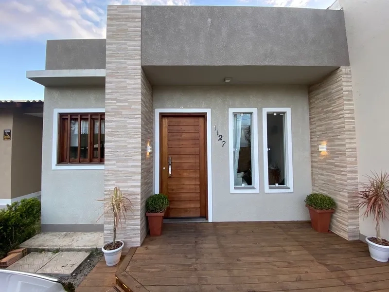CASA SEMI-MOBILIADA EM BAIRRO PLANEJADO: 1ª foto da galeria de imagens do imóvel