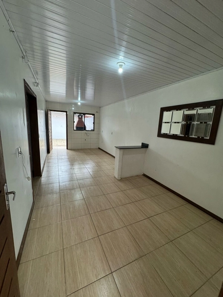 CASA EM CAPÃO NOVO: 13ª foto da galeria de imagens do imóvel