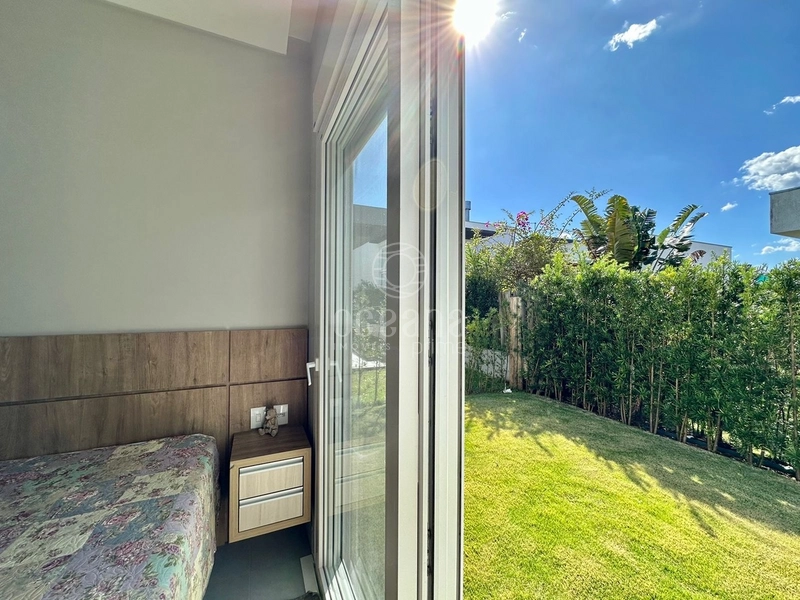 CASA A VENDA CONDOMÍNIO DUBAI