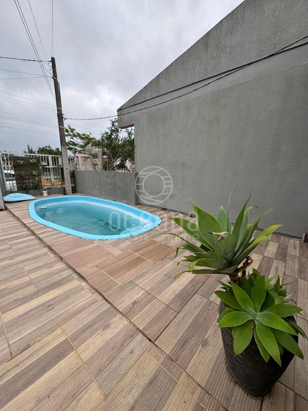 CASA 2 DORMITÓRIOS - COM PISCINA / ATLÂNTIDA SUL: 1ª foto da galeria de imagens do imóvel