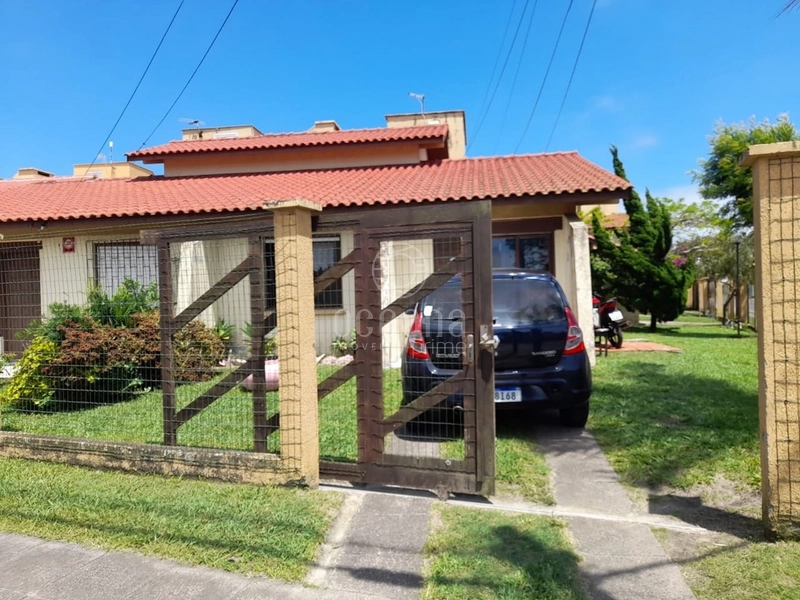 SOBRADO EM CAPÃO NOVO: 12ª foto da galeria de imagens do imóvel