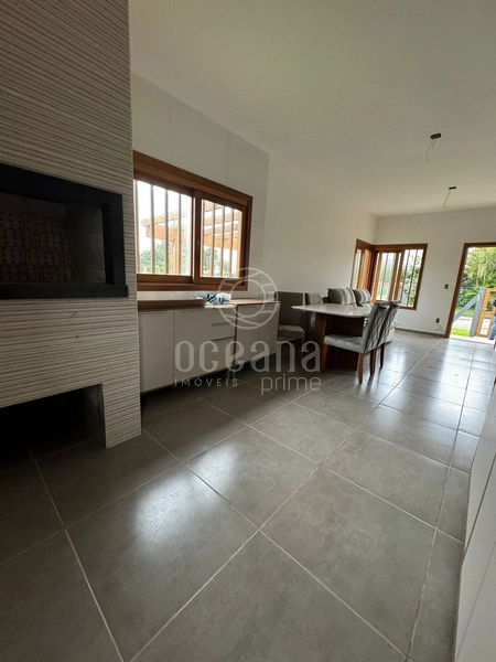 LINDA CASA EM XANGRI-LÁ: 8ª foto da galeria de imagens do imóvel