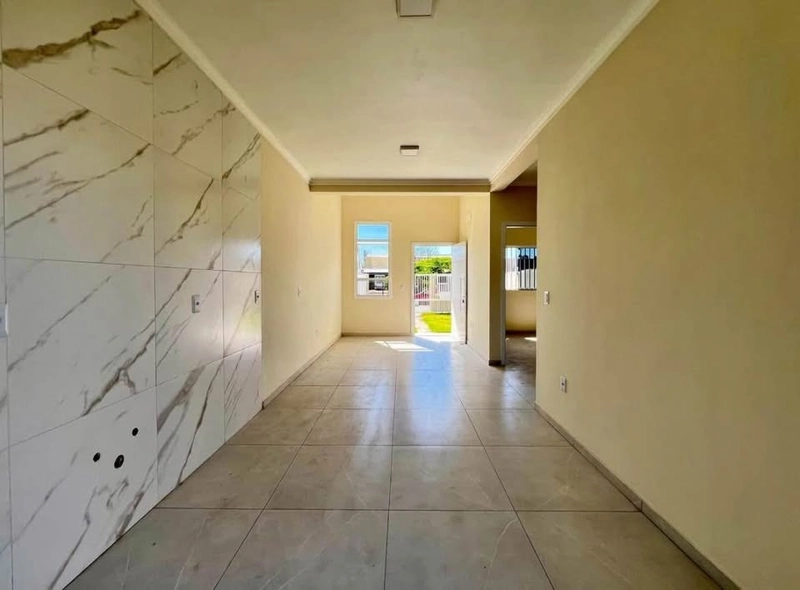 CASA NUNCA HABITADA EM CAPÃO NOVO: 7ª foto da galeria de imagens do imóvel