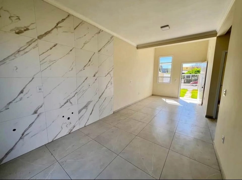 CASA NUNCA HABITADA EM CAPÃO NOVO: 6ª foto da galeria de imagens do imóvel