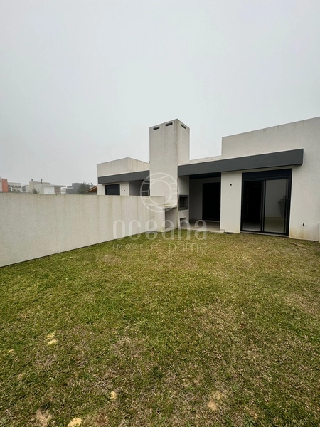 CASA NUNCA HABITADA NO ARPOADOR: 8ª foto da galeria de imagens do imóvel