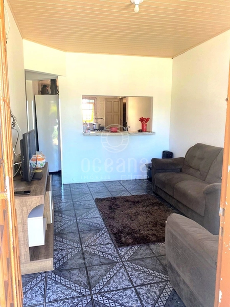 CASA EM CAPÃO NOVO: 5ª foto da galeria de imagens do imóvel