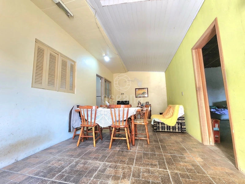CASA EM CAPÃO NOVO: 1ª foto da galeria de imagens do imóvel