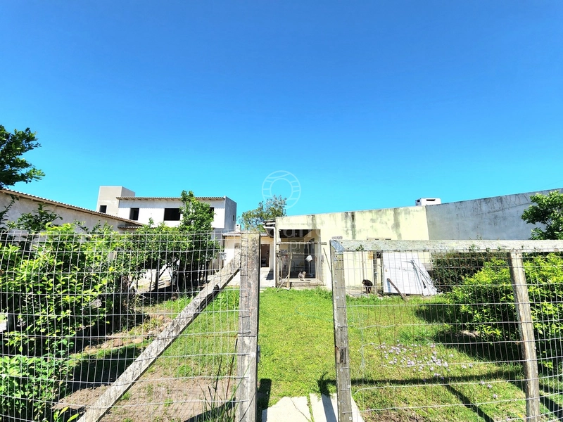 CASA EM CAPÃO NOVO: 13ª foto da galeria de imagens do imóvel