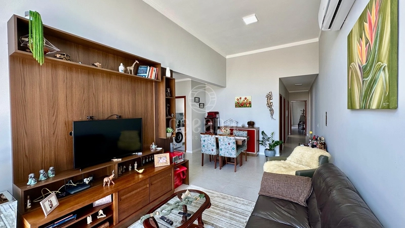 CASA A VENDA NO CENTRO DE XANGRI-LÁ: 5ª foto da galeria de imagens do imóvel
