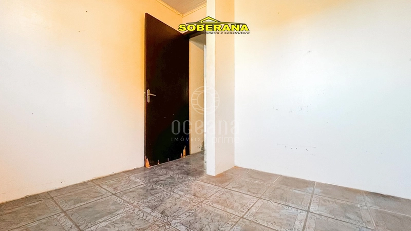 CASA Á VENDA EM CAPÃO NOVO: 11ª foto da galeria de imagens do imóvel