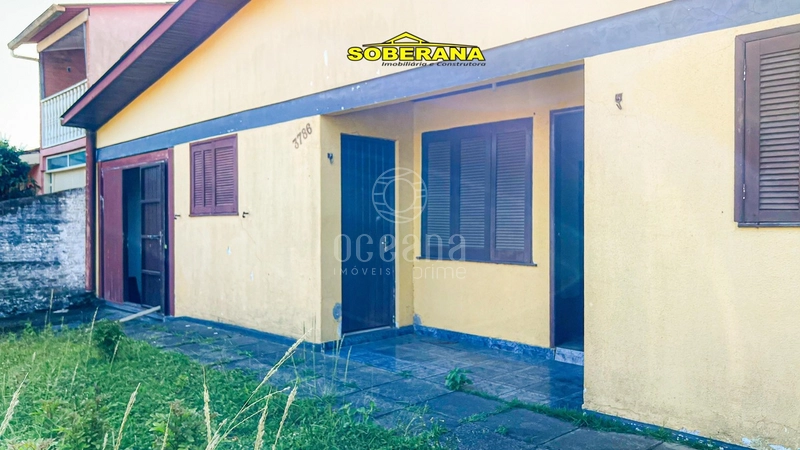 CASA Á VENDA EM CAPÃO NOVO: 3ª foto da galeria de imagens do imóvel